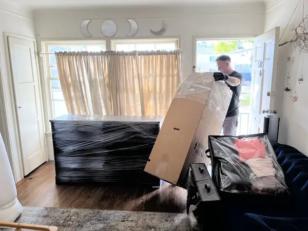 LA Apartment / Condo company near me